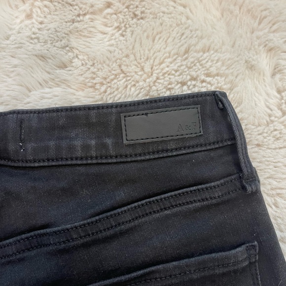 Abercrombie super skinny ankle high rise black jean size 28/6R - Picture 8 of 10
